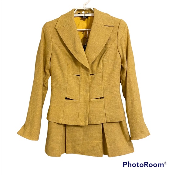 Etcetera Dresses & Skirts - Etcetera Vintage Linen Cotton Cutout Blazer Pleated Skirt Set